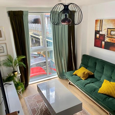 Ferienwohnung Luxury Urban Tranquility At B1 Birmingham Exterior foto